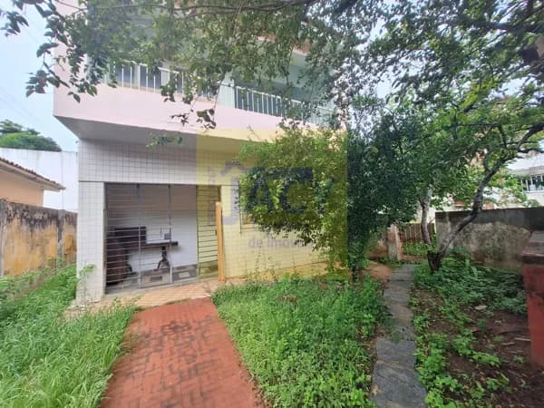 Casa comercial e residencial em Olinda bairro novo na avenida com terreno galpão e anexo