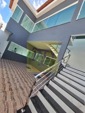 Casa Padrão em Olinda, rio doce 3qtos 2suites, 2vgs recém construída há 5min. do mar
