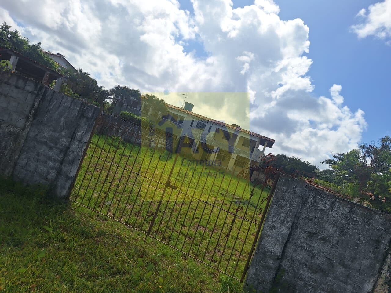 Casa térrea e 1 Andar em Ilha de Itamaracá, 200M do mar. 4 qtos 1st.