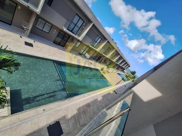 Casa Duplex no bairro do forte em itamaracá beira mar c/2 e 3 qtos 3piscinas 1vg financia
