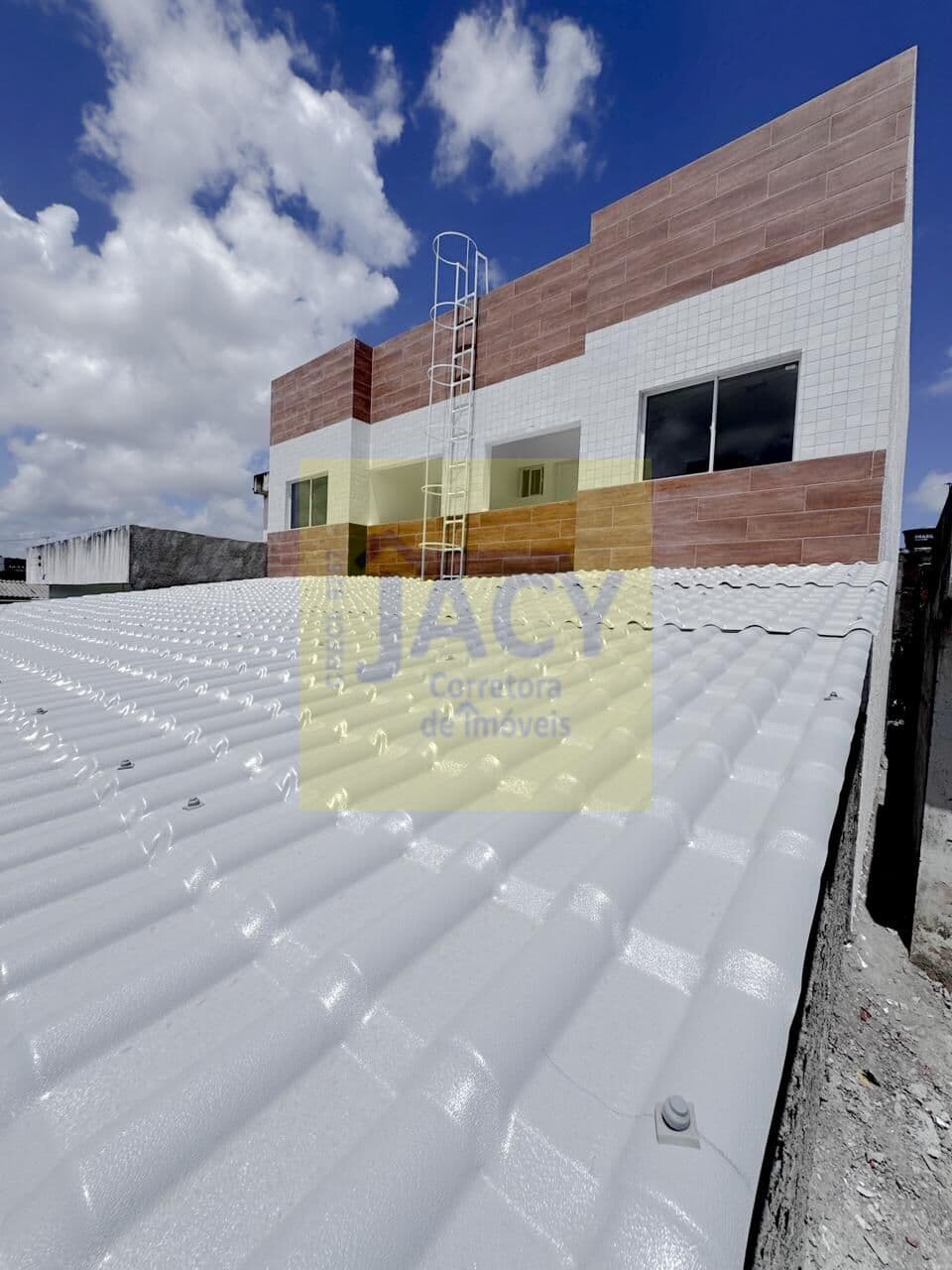 APARTAMENTO EM MARANGUAPE I 2QTS, 1ST, COZINHA AMERICANA, ITBI PAGO