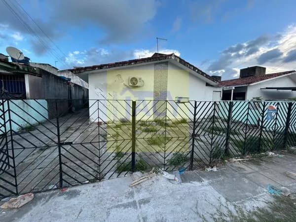 Casa em Pau Amarelo, Paulista 2qts, 1wc, 1vg