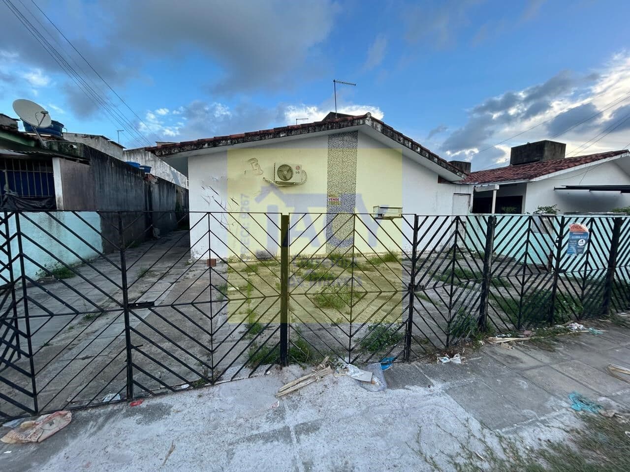 Casa em Pau Amarelo, Paulista 2qts, 1wc, 1vg