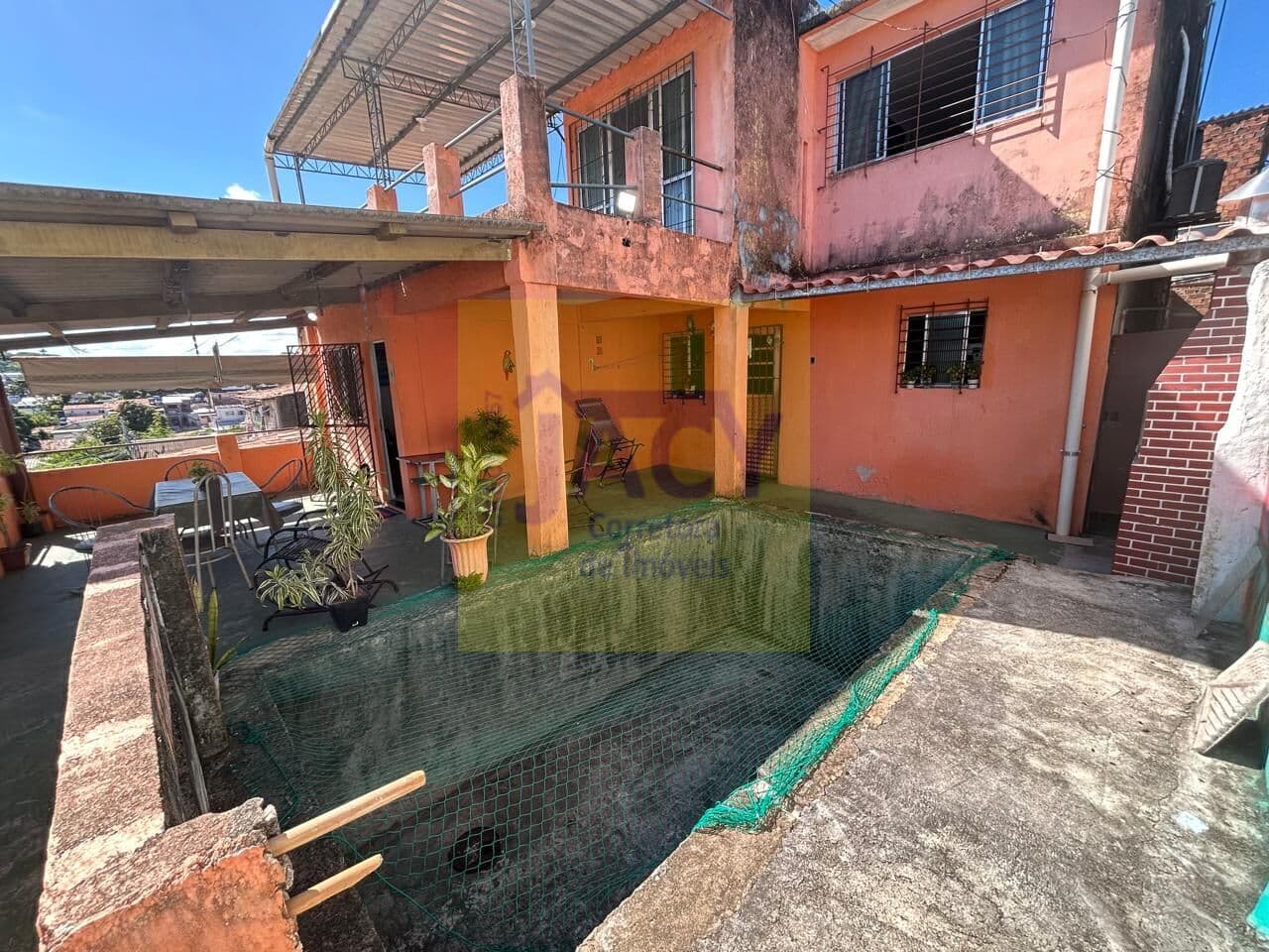 Casa em Bultrins Olinda, 5 qts, 2sts, piscina, 2 vgs, 2 quitinetes, vista P/mar