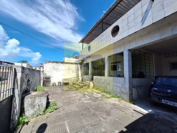 Casa em Olinda Rio doce 2pavimentos 5qtos 4vgs 1 st quintal nascente px v. olímpica