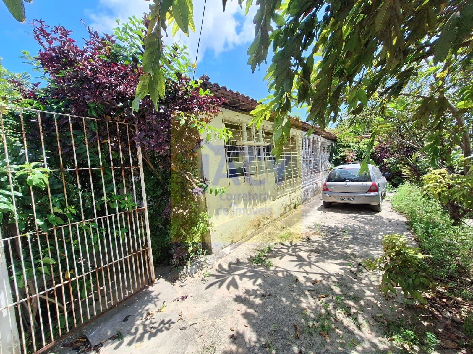 Casa na Beira mar de Olinda, 4qtos, 1 st, 2 vgs