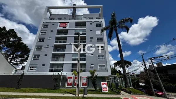 Apartamento finamente decorado no Batel, Curitiba/PR