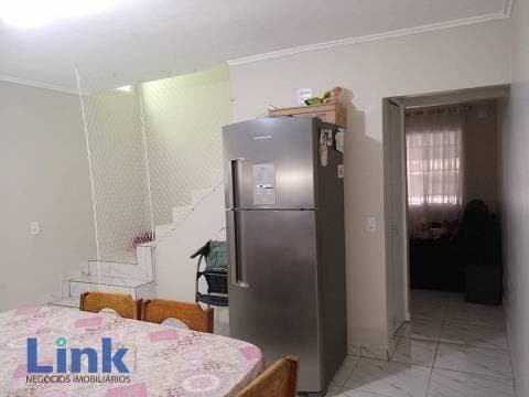 Sobrado Padrão para Venda em Vila Elze São Paulo-SP