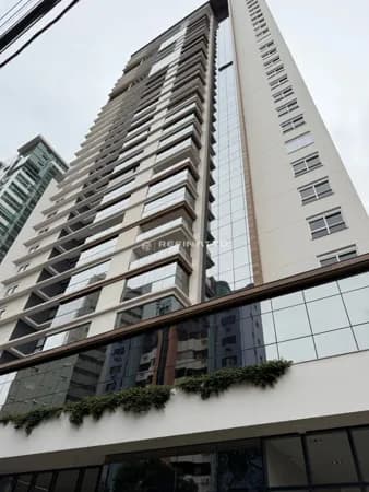 Privèlle Plaenge - Apartamento de Alto Padrão em Localização Privilegiada – Centro de Maringá PR