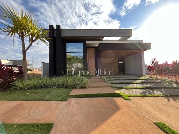 Casa Alto Padrão à venda – Residencial Jardim Vitória, Nova Odessa