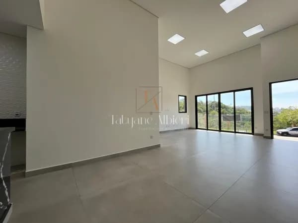 Excelente Casa Semi Térrea à Venda no Alphaville Burle Marx – 280 m²