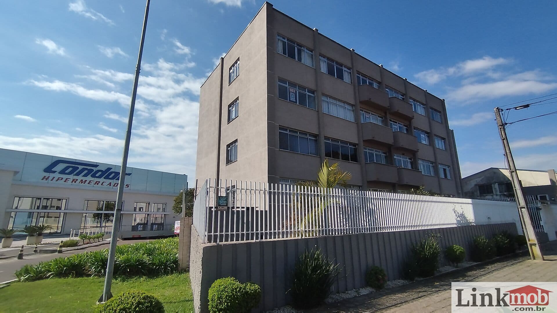 Apto 2 dormitórios com suíte - Água Verde - 87,20 m² área privativa