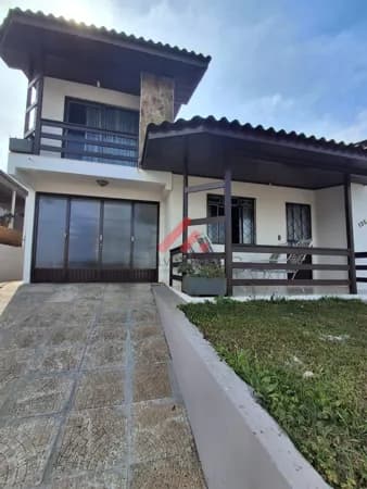 Duas casa em um terreno de 360m² no São Francisco.