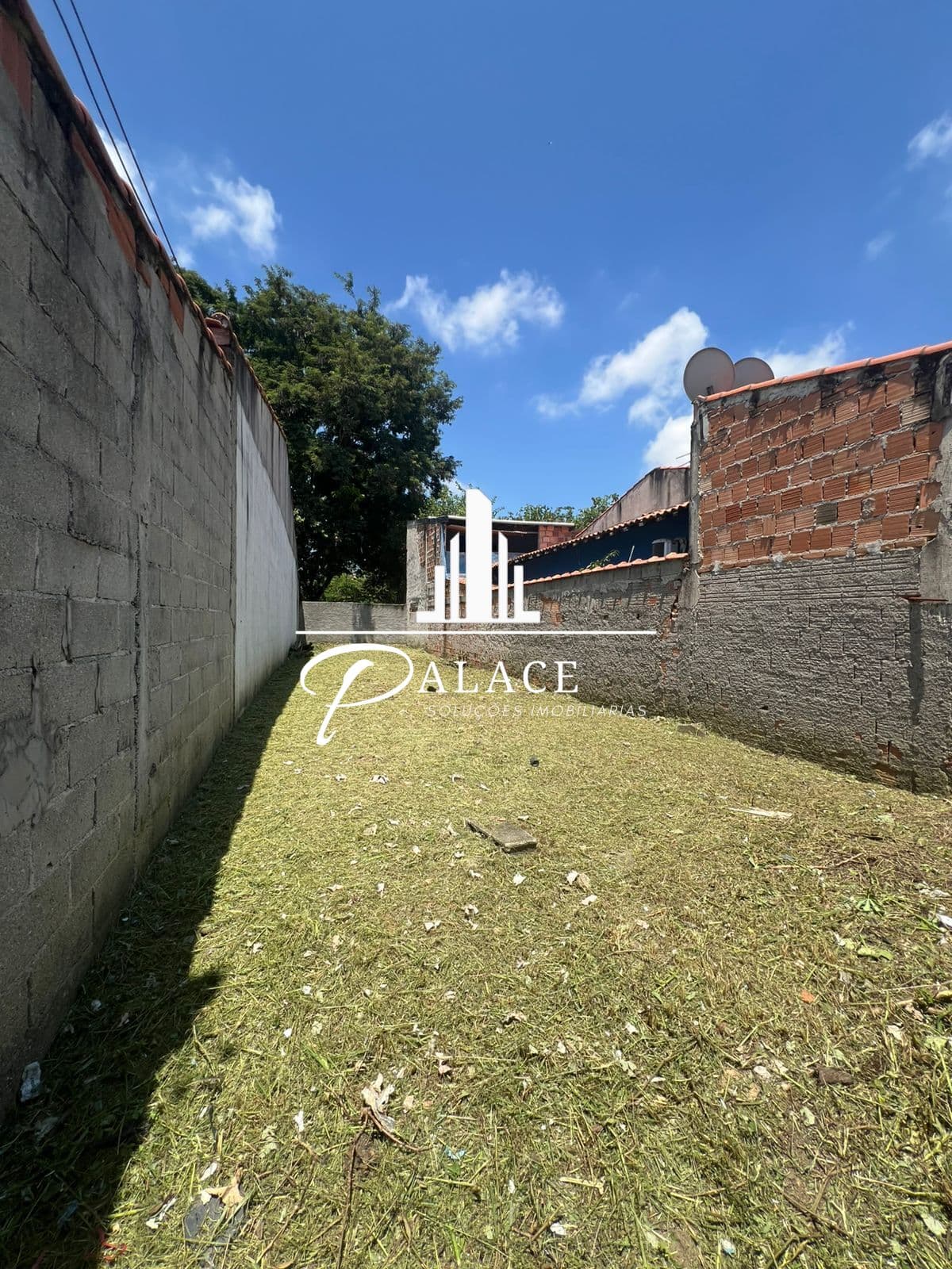Terreno à venda de 125m² por 136 mil