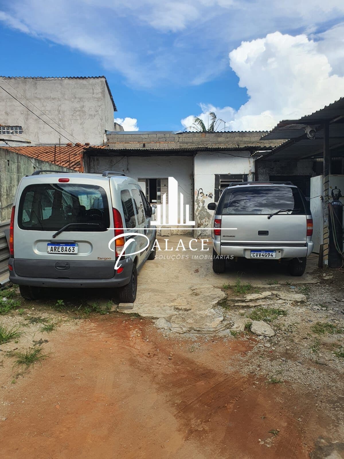 Terreno com Edícula em Cidade Morumbi, São José dos Campos/SP