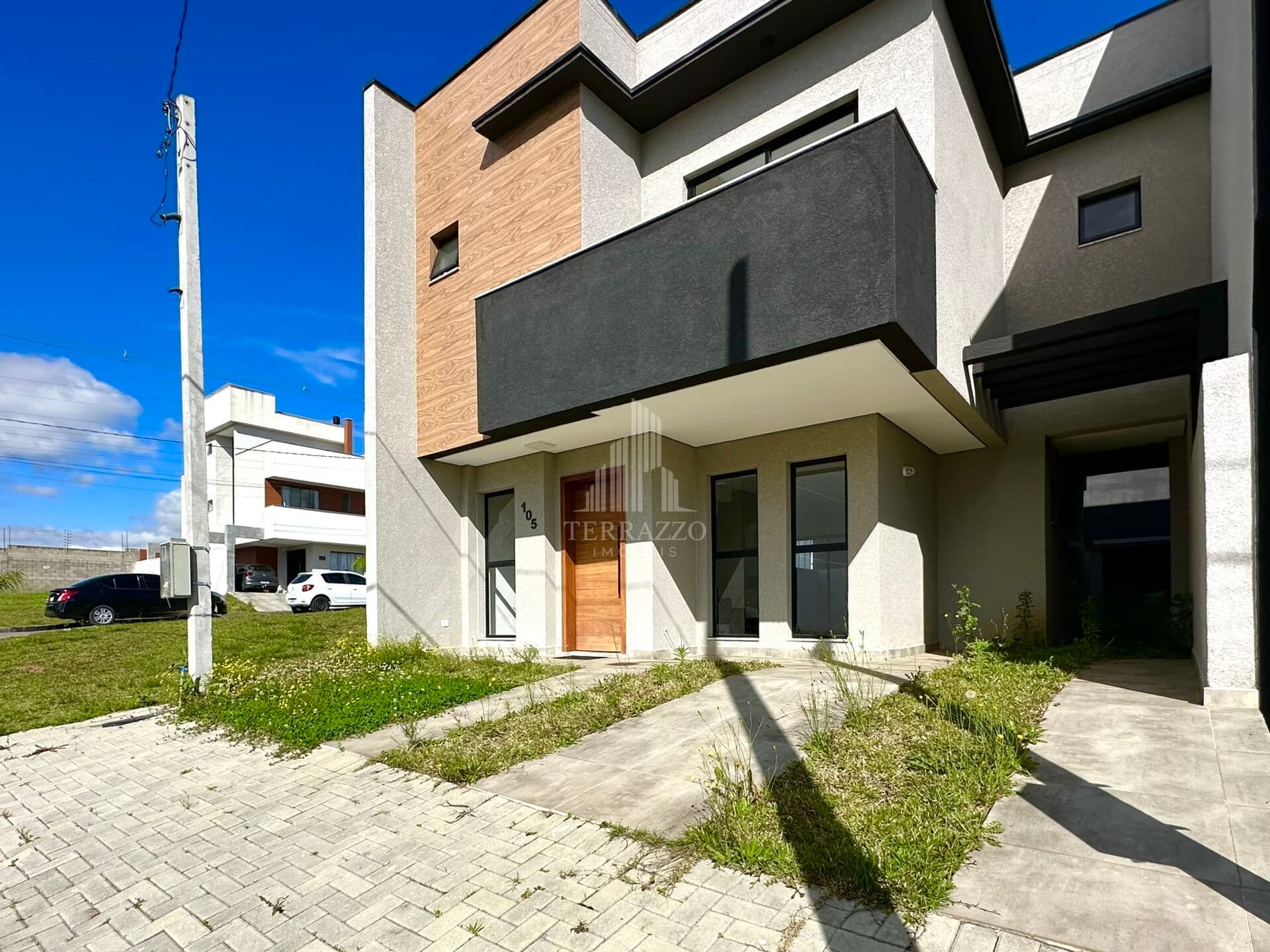 Sobrado com 3 dormitórios à venda, 120 m² por R$ 729.000,00 - Costeira - São José dos Pinhais/PR