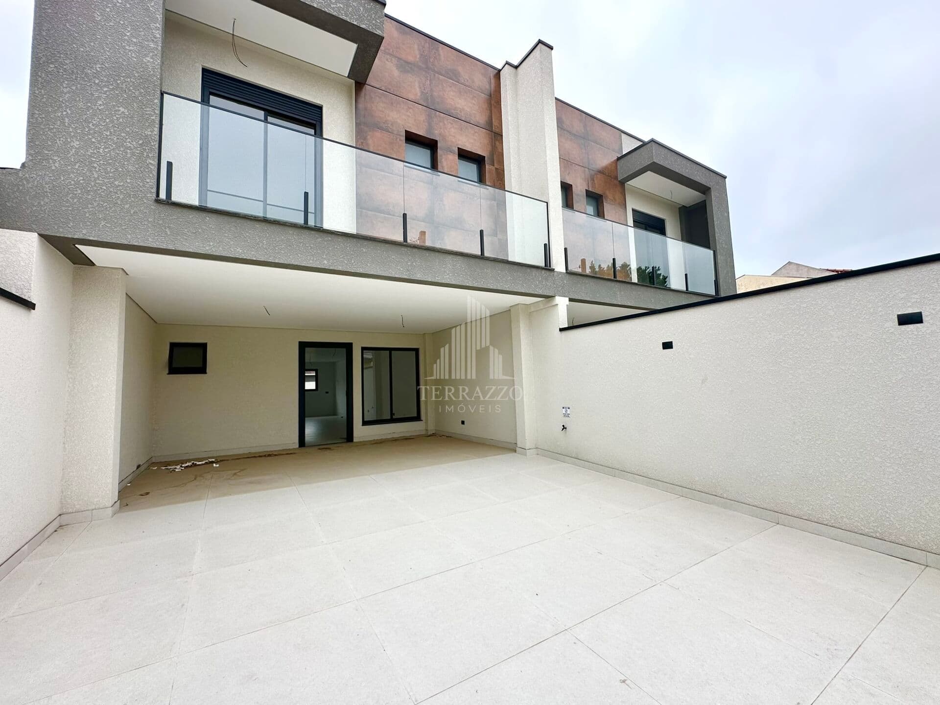 Triplex à Venda – 3 Suítes – 237m² – R$ 1.650.000,00 – Aristocrata, São José dos Pinhais – PR