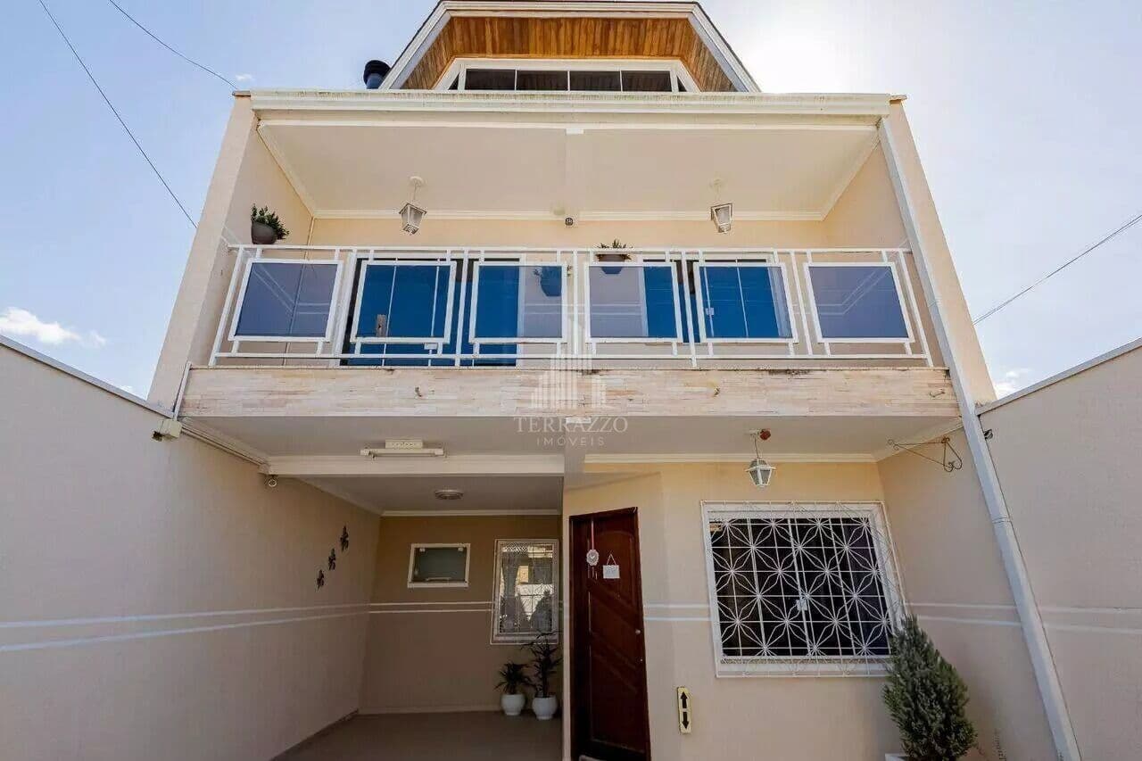 Sobrado Semi Mobiliado - Ouro Fino- São José dos Pinhais - PR