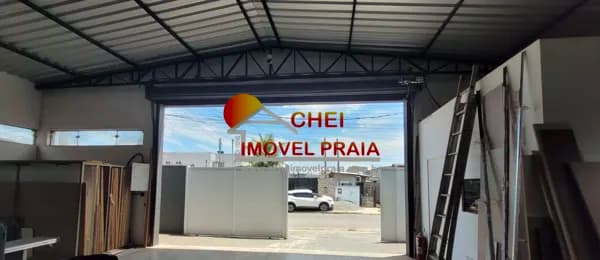 Galpão com 350m