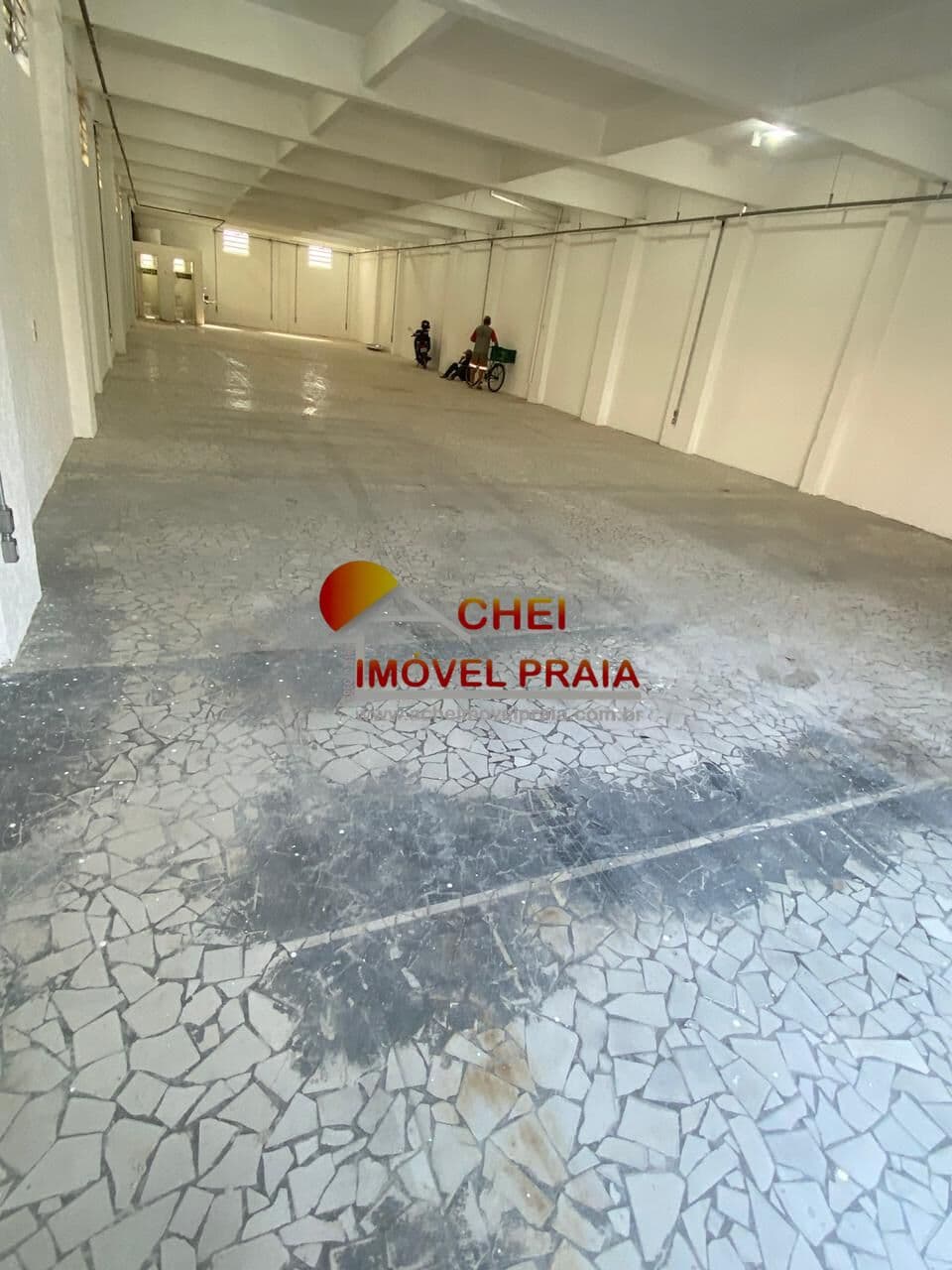 Área Comercial em Tupi, Galpão 350 metros