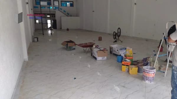 Galpão/Pavilhão Salão Comercial para Aluguel em Campo da Aviação Praia Grande-SP
