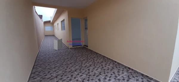 Casa Padrão para Venda em Centro Itanhaém-SP