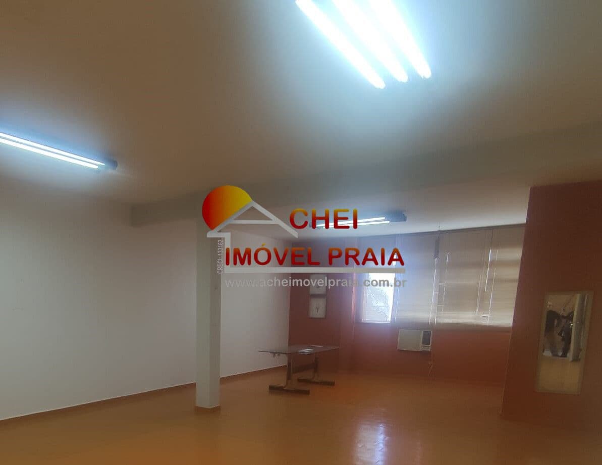 Sala no centro de São Vicente