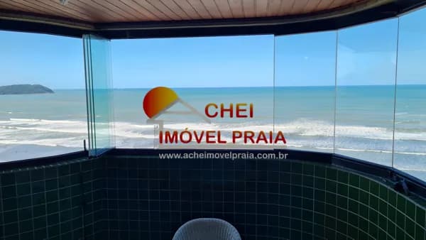 Apartamento frente mar