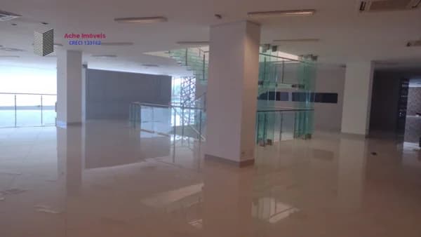 Galpão/Pavilhão Salão Comercial para Aluguel em Campo da Aviação Praia Grande-SP