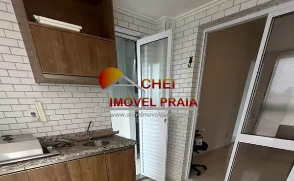 Apartamento a 340m da praia Guilhermina
