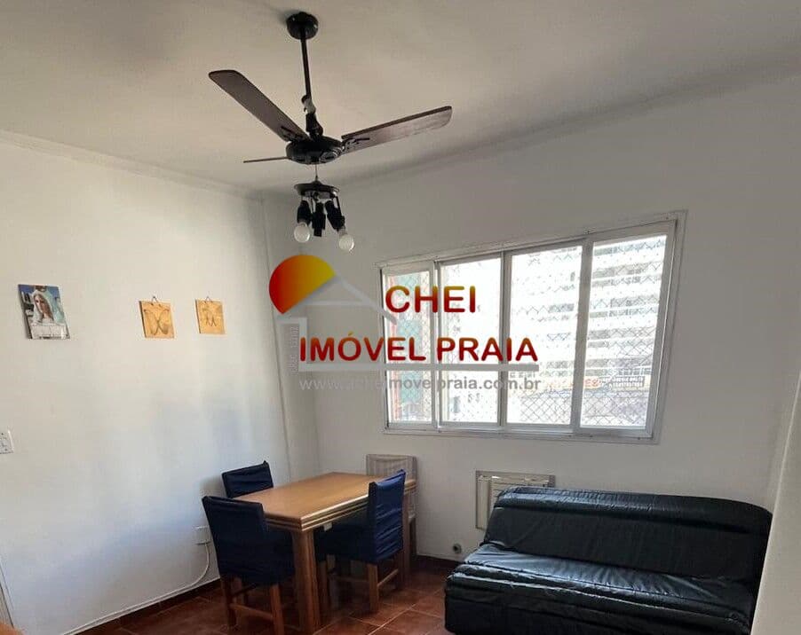 Apartamento mobiliado no Canto do Forte