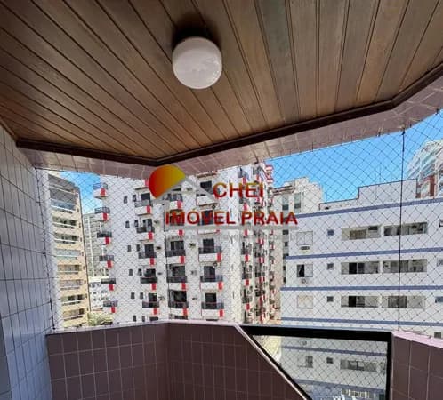 Apartamento a 300m da praia