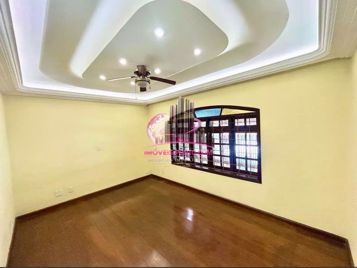 Casa Frente e Fundos à Venda – Jardim Santa Lúcia, Campinas
