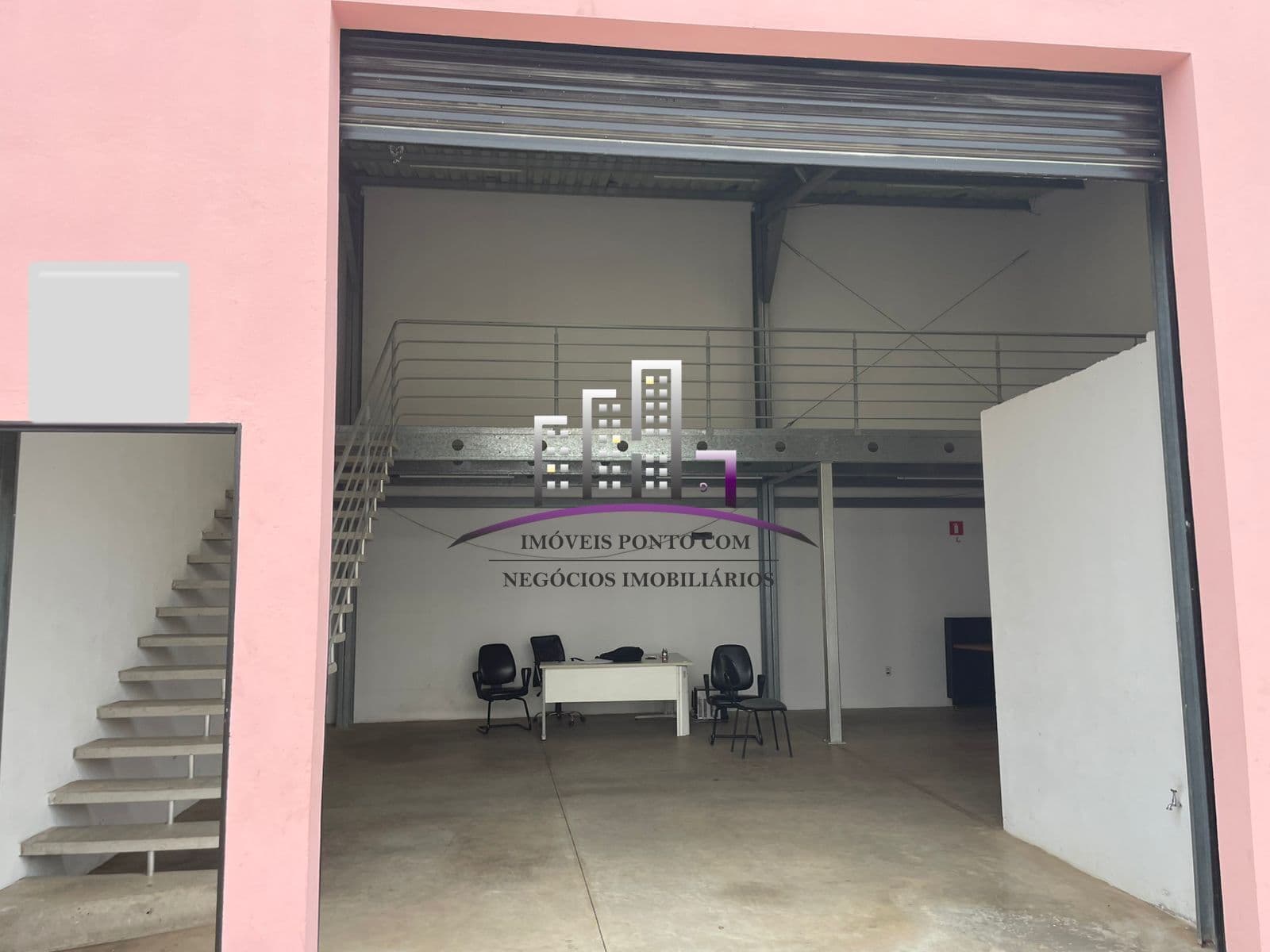 Loja com 100m²disponível - Ponto Comercial em Sumaré