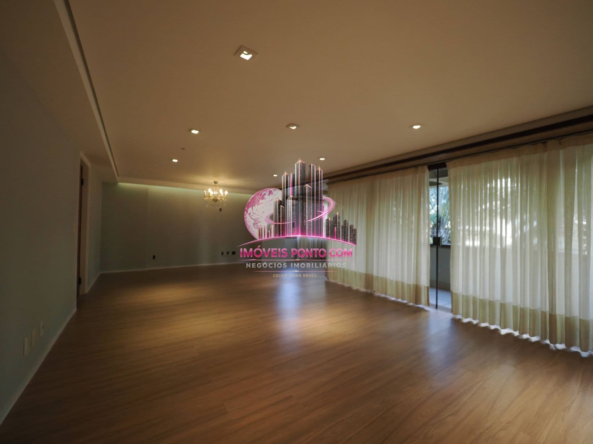 Apartamento Alto Padrão em Cambuí, Campinas/SP