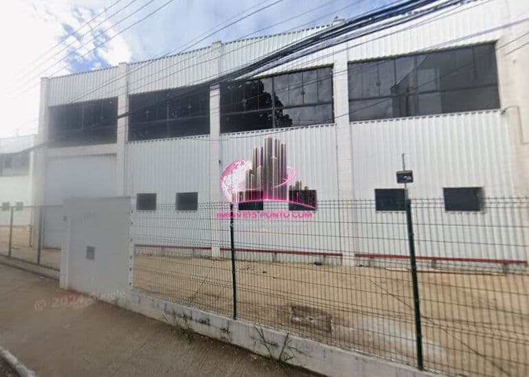 Galpao Industrial e Comercial com 2.000m²