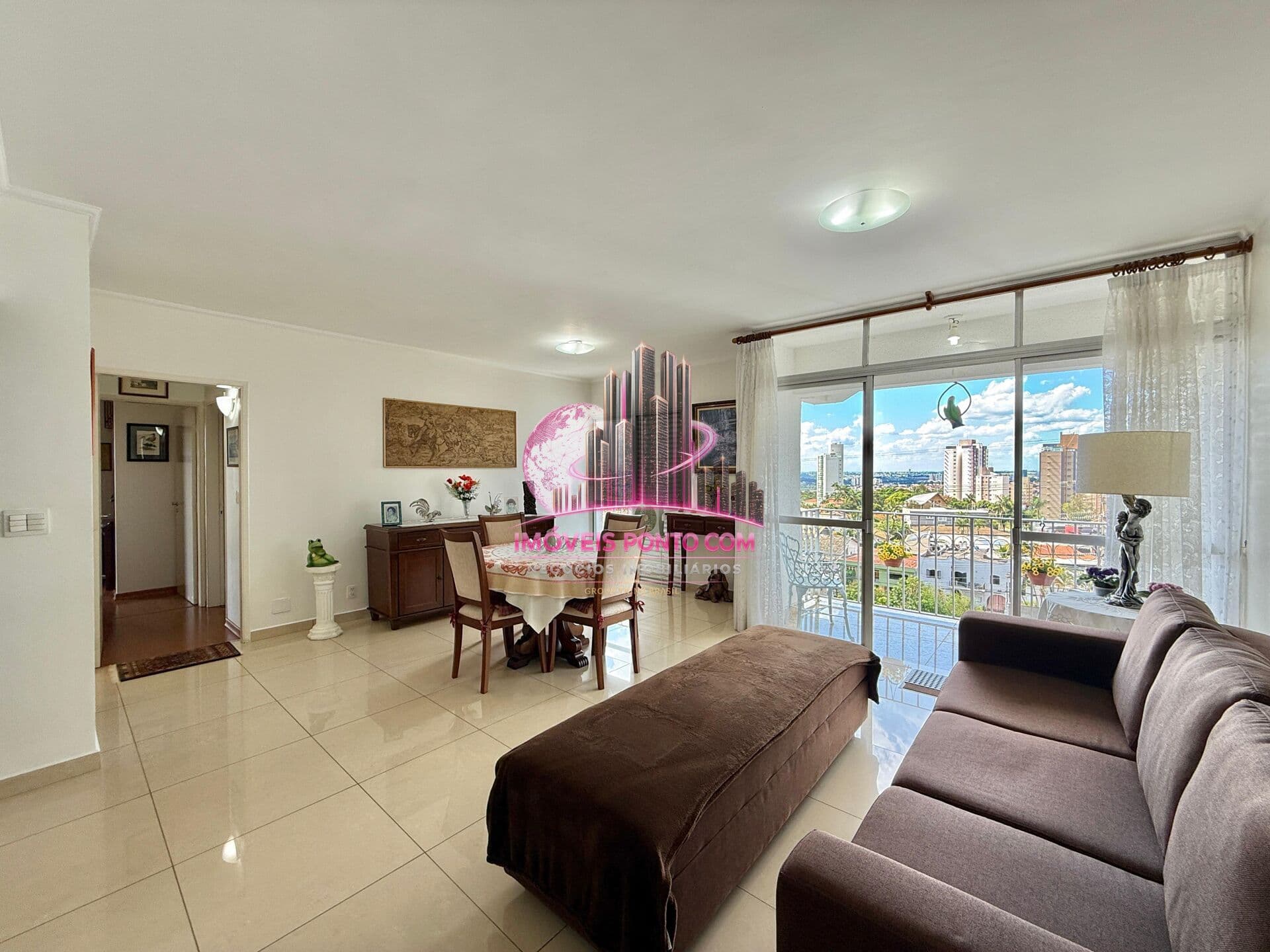 Apartamento Cobertura Duplex Reformada em Jardim das Paineiras, Campinas/SP