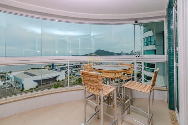 Apartamento de Alto Padrão no Porto Atlântico | Itajaí