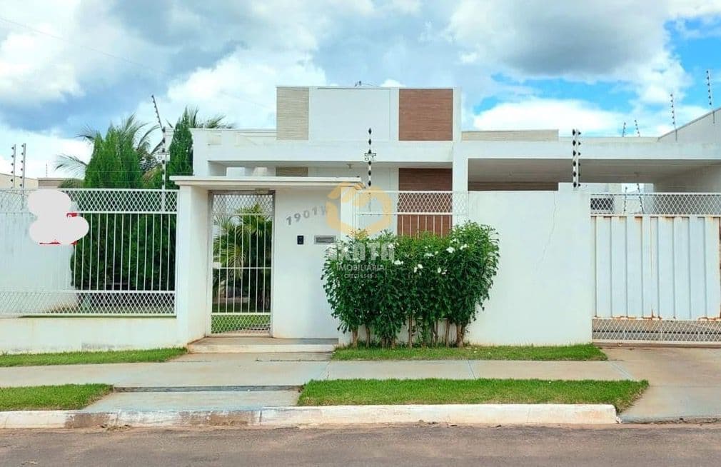 Casa Alto Padrão em Residencial Flamboyant, Nova Mutum/MT