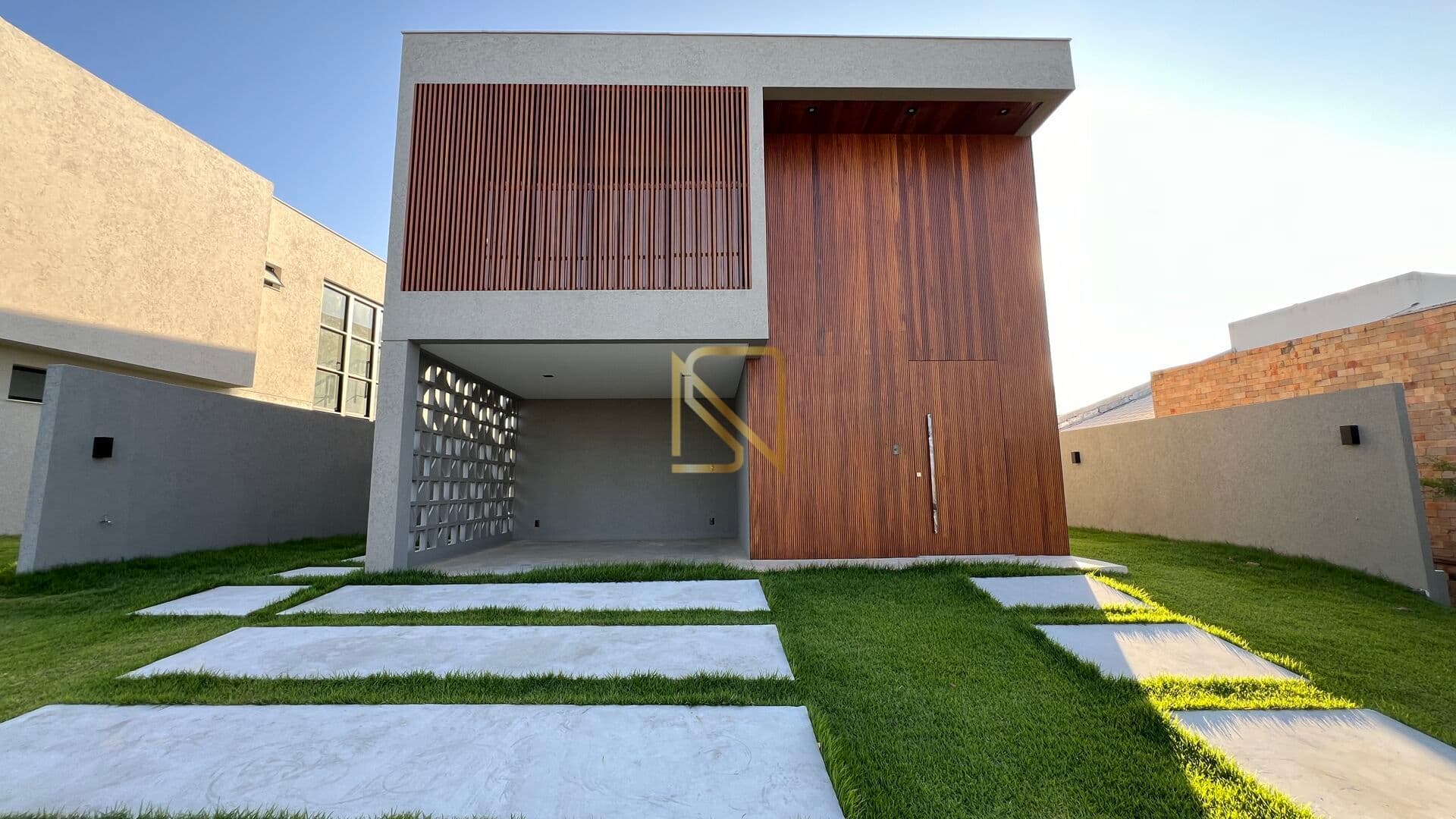 Sobrado em Camaçari - Alphaville (Abrantes)
