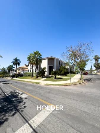 Sobrado em Cuiabá - Condominio Florais Cuiaba Residencial