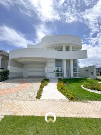 Casa térrea no Condomínio Florais Itália