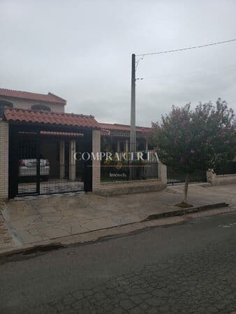 Sobrado em Cachoeirinha - Parque da Matriz