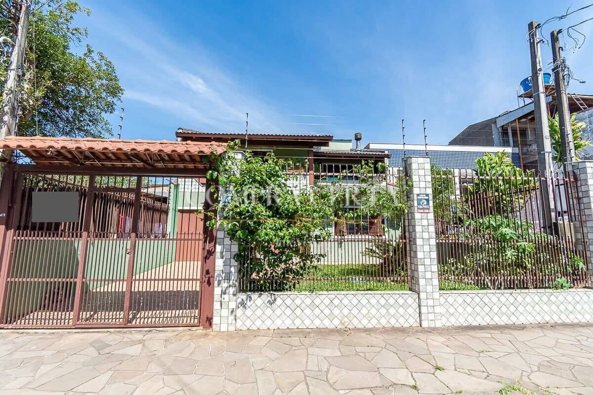 Sobrado em Cachoeirinha - Vila Santo Ângelo