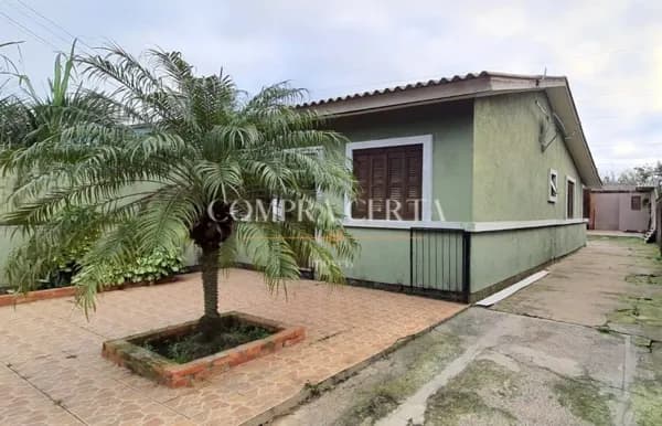 Casa em Parque Granja Esperança, Cachoeirinha/RS