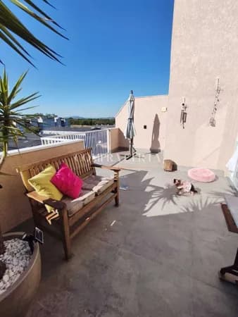 Apartamento em Cachoeirinha - Vila Cachoeirinha