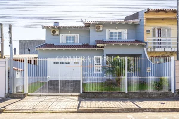 Sobrado em Cachoeirinha - Parque da Matriz