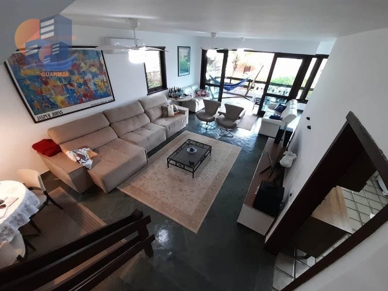 Casa em Condomínio "Vista ao Mar" 02 quadras da praia Região dos Hotéis.