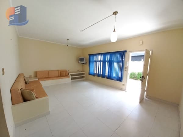 Casa em Condomínio Frente ao Mar!