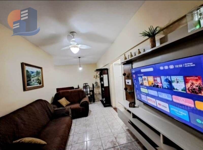Região Comercial! Amplo apartamento.